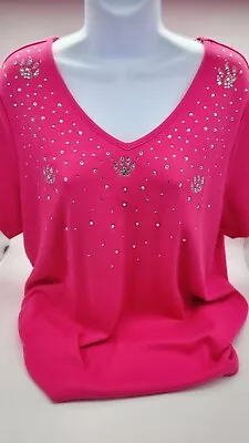 Quacker Factory 1X Pink Short Sleeve Vneck Paw Print Rhinestone Bling Top Blouse • $15