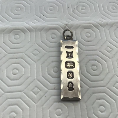 £29.95 • Buy Vintage Sterling Silver  Very Pretty  Ornate Engraved Ingot Pendant