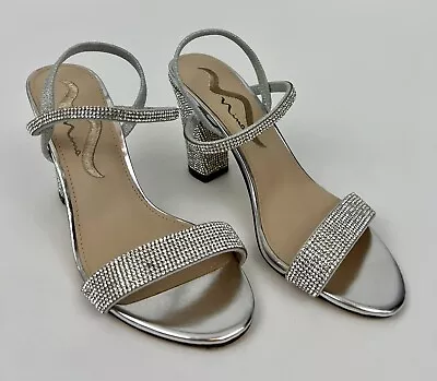 NEW Nina Sanchia Rhinestone Sandal Block Heels 6M True Silver T211440 Women Flaw • $14.90