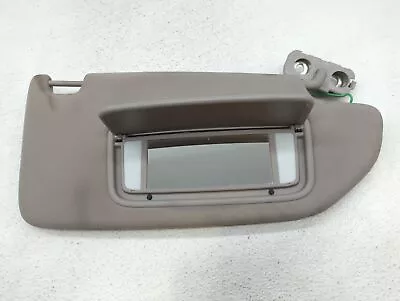 2013-2014 Volvo Xc90 Passenger Sun Visor Mirror Right Sunvisor Grey UV6Y6 • $71