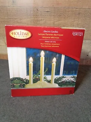 HOLIDAY LIVING  3 Light Candolier With Clear Bulbs • $12.50