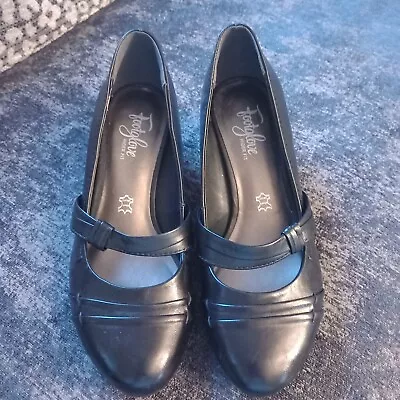 Marks And Spencer Footglove Shoes Size 4.5 Wider Fit • £10