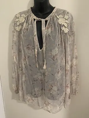 $125 • Buy Zimmerman Floral Silk Blouse Size 2