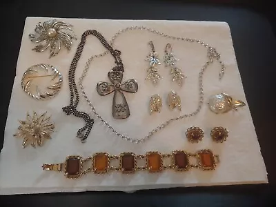 Vintage Sarah Coventry Jewelry Lot • $12