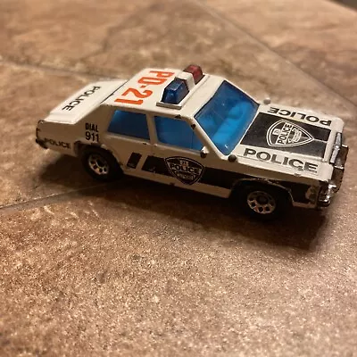 Vintage 1987 Matchbox Ford Ltd Die-cast Police Car Pd-21 • $5.50