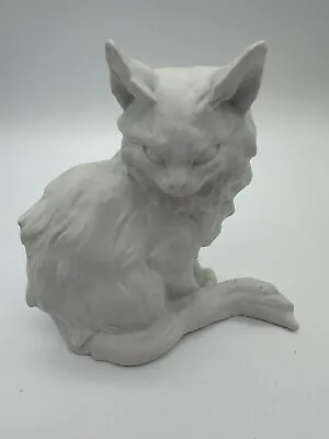 KAISER GERMANY FINE PORCELAIN BISQUE #668 WHITE CAT KITTEN FIGURINE Vintage • $47.50