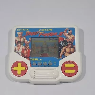 £44.99 • Buy Vintage Capcom Handheld Arcade Game Street Fighter 2 Ii Tiger Electronics | Vgc