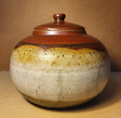 $19.99 • Buy VTG Hand Thrown Studio Art Pottery Stoneware Jar W/lid Signed Eric Desert Colors