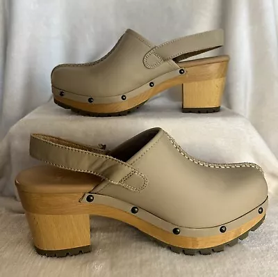 NWOB UGG LANNI CHUNKY WOMEN CLOG LEATHER TAN Sz US 10 Boho Comfort • $90