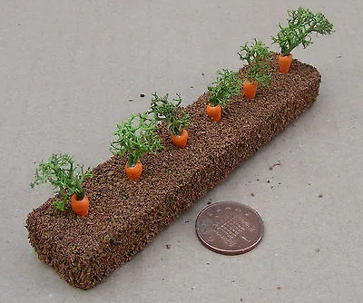 Strip Of 6 Carrots  Vegetable Garden Tumdee 1:12 Scale Dolls House Miniature • $7.83
