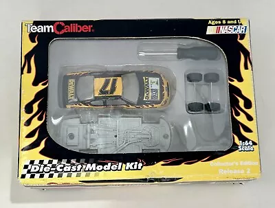 Team Caliber #17 Matt Kenseth 1/64 Die-Cast Model Kit • $4.99