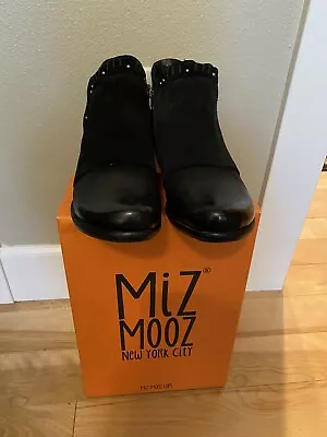 MIZ MOOZ Size 38 (USA 7 1/2). • $59
