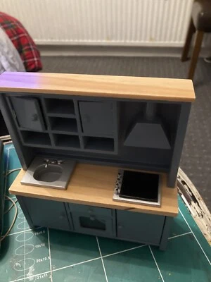 £7.50 • Buy 1/12th Scale Dolls House Town Square Miniatures Kitchen Units