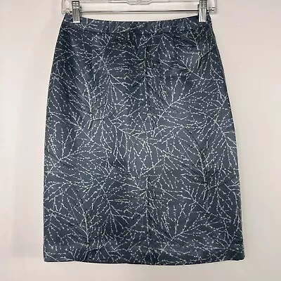 J. Crew Pencil Skirt Women's Size 2 Knee Length 100% Silk Lined Lightweight • $12