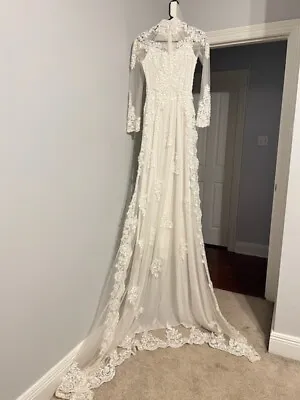 Vietnamese Traditional Wedding Dress With Embroidery And Long Train Ao Dai Cuoi • $180