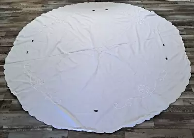 Vintage Madeira Embroidered Tablecloth White Cut Outs Round Cottagecore Tea 68  • $25.98