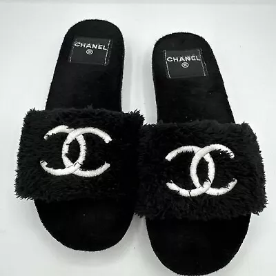 Chanel Furry Slides Slippers 39 Black & White • $299.99