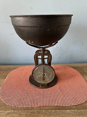 Antique 1900s Cast Iron Mechanical Scale • $40