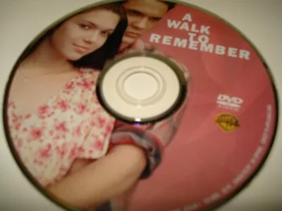 A Walk To Remember Dvd Disc Only Cleaned Tested Freeship No Tracking  • $2.20