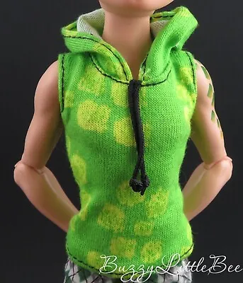 Monster High Doll Deuce Gorgon Scaris City Of Frights Hooded Green Shirt • $3.74