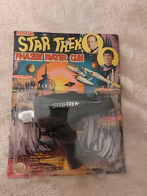 $124.66 • Buy Vintage Star Trek Phaser Water Gun AHI Azrak Hamway New Carded 1976