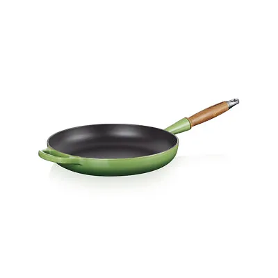 Le Creuset Signature Cast Iron Frying Pan In Bamboo Green - EX-DISPLAY • £179