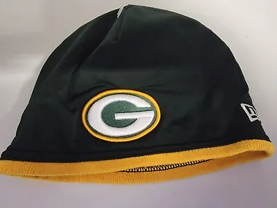 Green Bay Packers Winter Hat Skull Cap Beanie Fleece Warm Green Gold New Era • $19.99