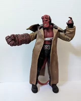 Wounded Hellboy II Action Figure Series 2  Mezco Toys 2008 Joined Poseable  • $39.99