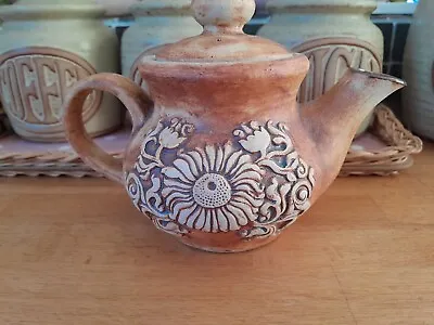 QUANTOCK Studio Pottery Sunflower Tea Pot ViNtAgE Kitchenalia 2 Cup FaBuLoUs  • £22