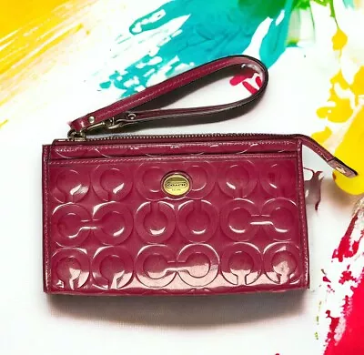 Coach Peyton OP Art Pink Red Wristlet Wallet - “Annette” • $42