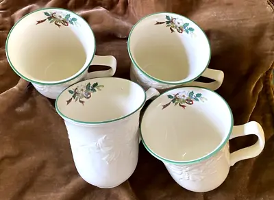 Mikasa  Holiday Season  ~ Set Of 4 Mugs ~ Mint Condition • $40