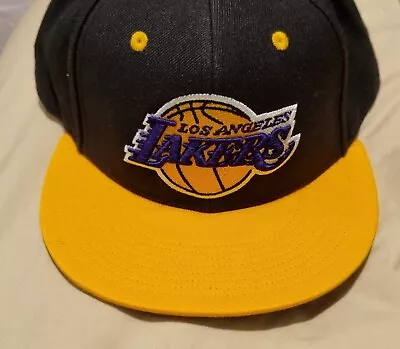 Adidas LA Lakers Adjustable Snapback Baseball Cap Hat Yellow & Black • £14.99