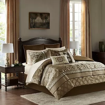 Madison Park Essentials Zara 12 Piece Jacquard Comforter Set King $290 MSRP • $39.99