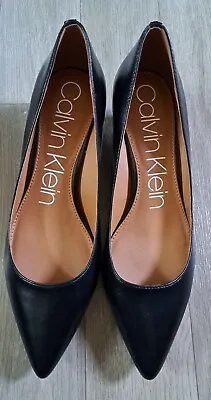 Calvin Klein Ladies Gabrianna Hèels Size 10 Black Leather Gold Accents New.. • £28.45