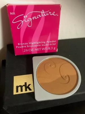 Mary Kay Signature Bronze Highlighting Powder 743200 RARE New In Box D SHAPE • $32.95