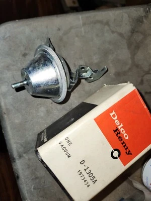 $15 • Buy NOS 1971 1972 Chevy Pass Chevelle Camaro 6 Cyl Vacuum Advance Control GM 1973434