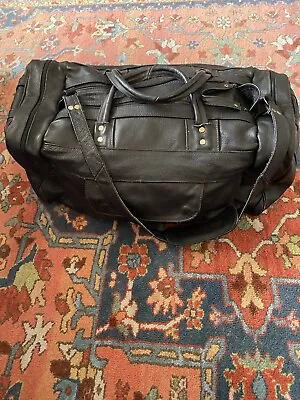 VTG Frederico Munoz Black Bovine Leather Duffle Bag - 21X9X7.5 • $29.99