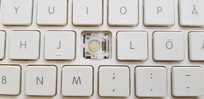 £2.75 • Buy Genuine Apple Macbook A1342 Replacement 2009 2010 Keyboard Single Individual Key