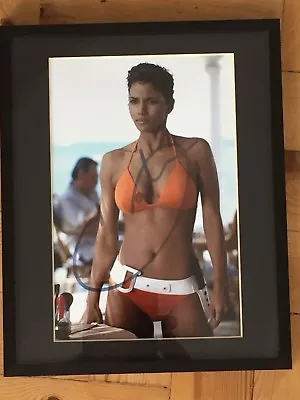 James Bond Halle Berry Signed Photo Framed.007 Die Another Day. Large With COA. • £49