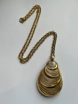 £20 • Buy Vintage Signed Crown TRIFARI Gold Tone Necklace