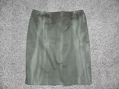 Simply Vera Vera Wang Skirt Size 8 Green Multi-Color NWOT • $6.19