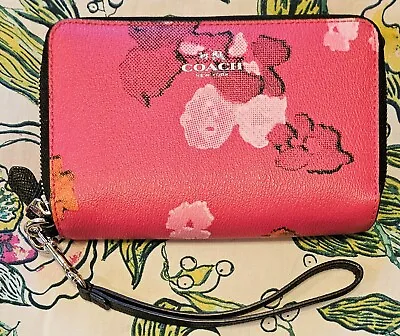 NWOT Coach Double Zip Wallet Wristlet Pink Floral Detachable Handle • $69.95