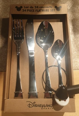 Batch 24 Cutlery Mickey Disneyland Paris • £119.89