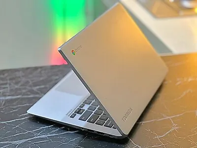 TOSHIBA CB30-B ChromeBook Intel ® ™SSD•13.3”LED•HDMI•USB 3.0#3722 • $65