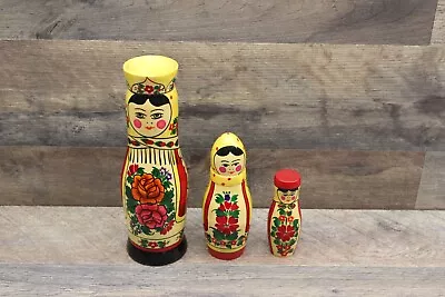 Vintage Matayoshka 3 Nesting  Dolls Handpainted Made In Russia Apt C7 137 • $20.98