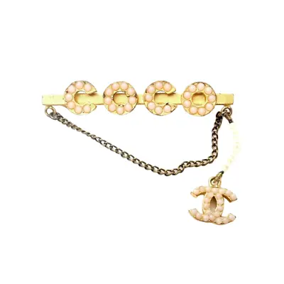 $605 • Buy Rare! Vintage Chanel Paris France Costume Logo Pearl Pin Brooch Fall Collection