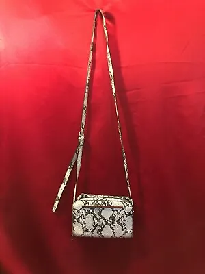 Steve Madden Crossbody Purse SNAKE SKIN PRINT • $29.99