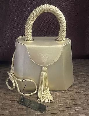 Y & S Gold Tone Evening  Shoulder Bag NWT 7.5  L X 4.5  W X 5  H • $20.95