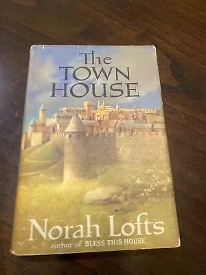 Vintage 1959 The Town House By Nora Lofts Hard Cover Issue • $9.50