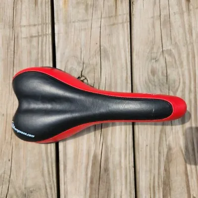Mongoose Cionlli Black Red Bicycle Seat Saddle 10  Bike Cycling Seat Clamp Only • $15.45